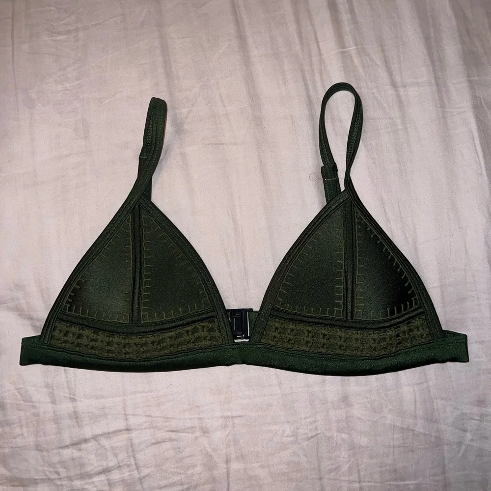 Triangl Gigi Army Green Bikini Top Size S